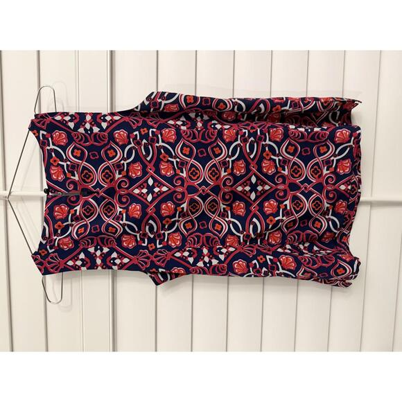 Vineyard Vines size zip tank top with a seashell pattern in blue pink and orange - Picture 6 of 6